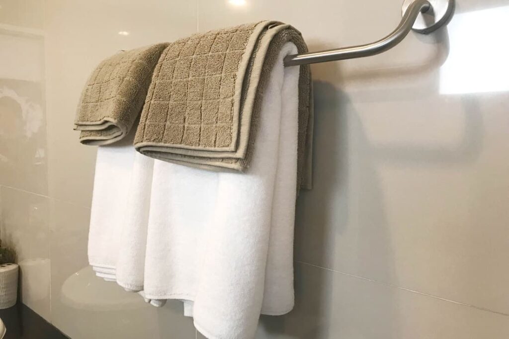 Ergonomie De La Salle De Bain Quelle Hauteur Installer Votre Porte